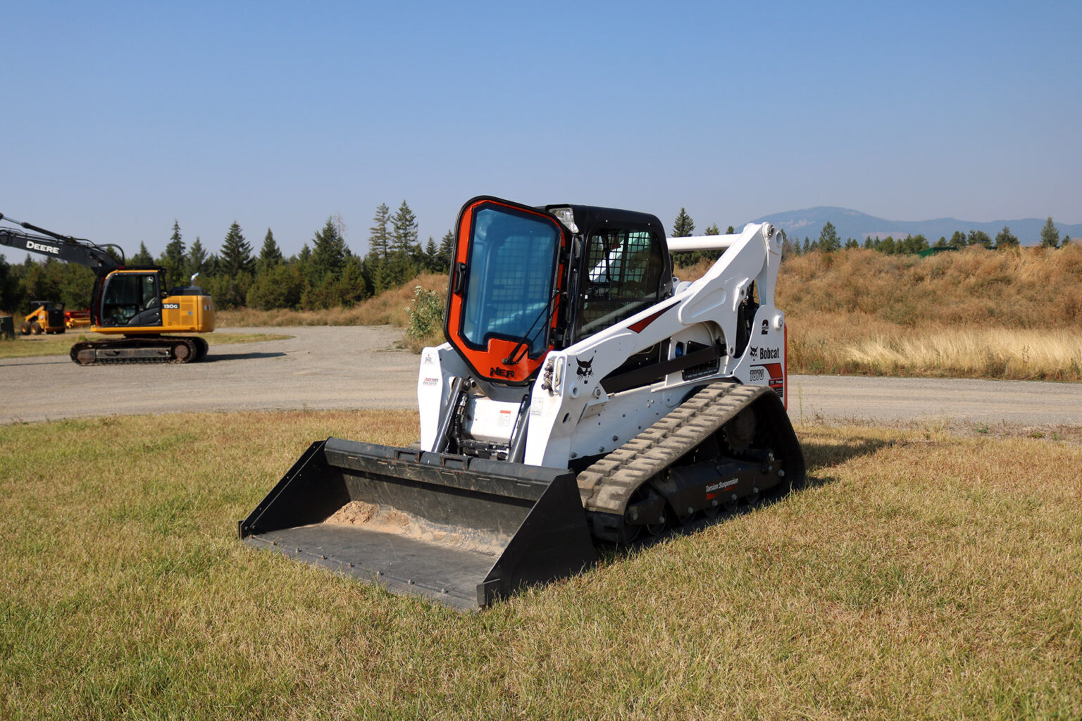 Bobcat T870 ~ Orange HEA Ballistic Door (27)