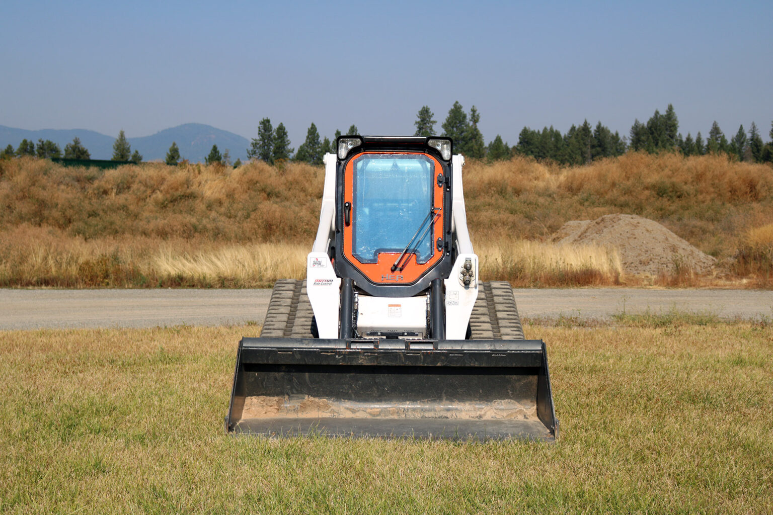 Bobcat T870 ~ Orange HEA Ballistic Door (5)